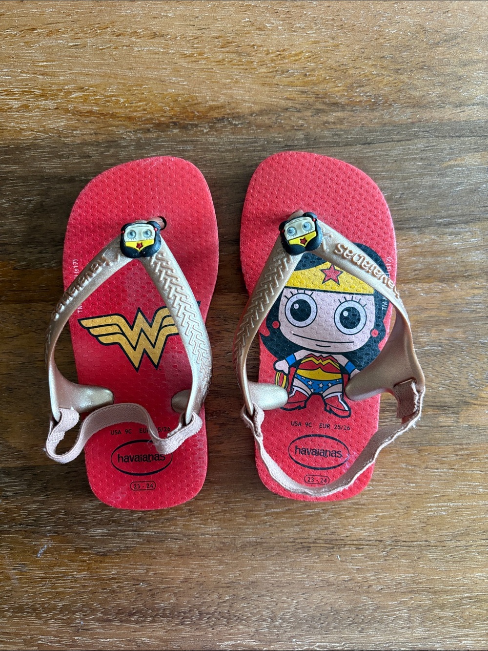 Havaianas- Kids Wonder Woman flipflops